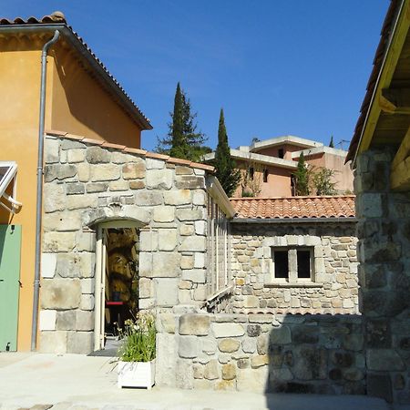 Chambre D'Hotes Au Creux Du Chambon جوييوس المظهر الخارجي الصورة